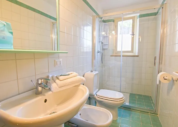 Ginanneschi Nyaraló